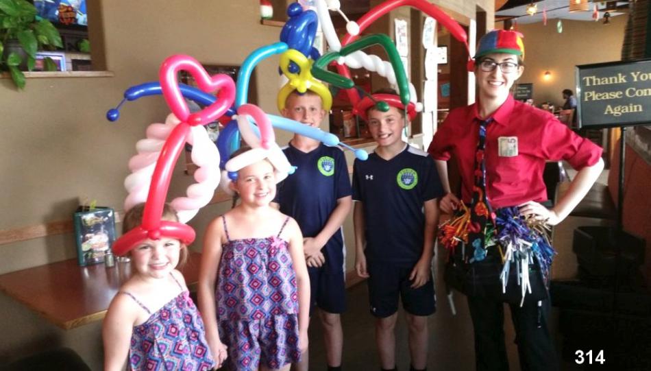 balloon twister entertainers restaurant minneapolis mn balloon twister entertainers restaurant minneapolis mn